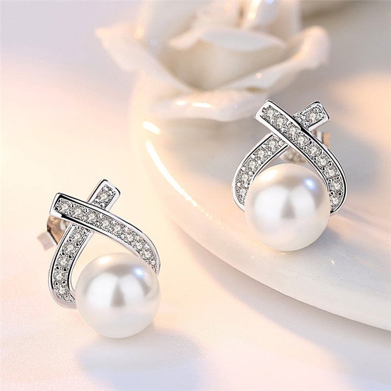 Retro Elegant Pearl Ear Stud Earrings