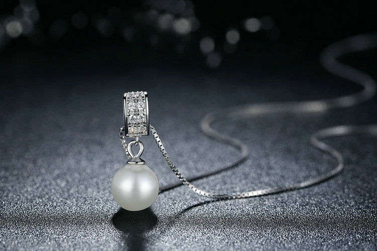 Simulated Pearl Pendant Long Chain Necklace