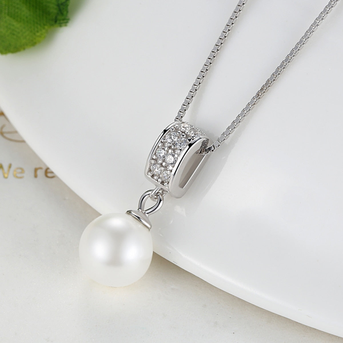 Simulated Pearl Pendant Long Chain Necklace