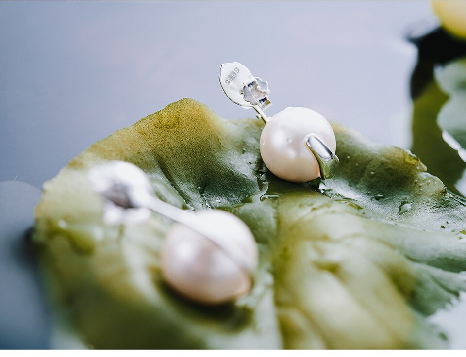 Handmade Flower Mother of Pearl Dangle Earrings